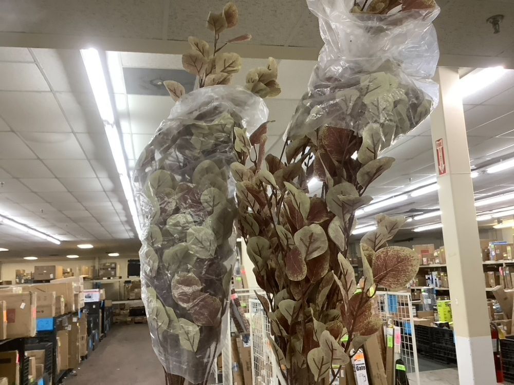 5.5' Artificial Tree, Set of 2 - Image 4 - Lot 774