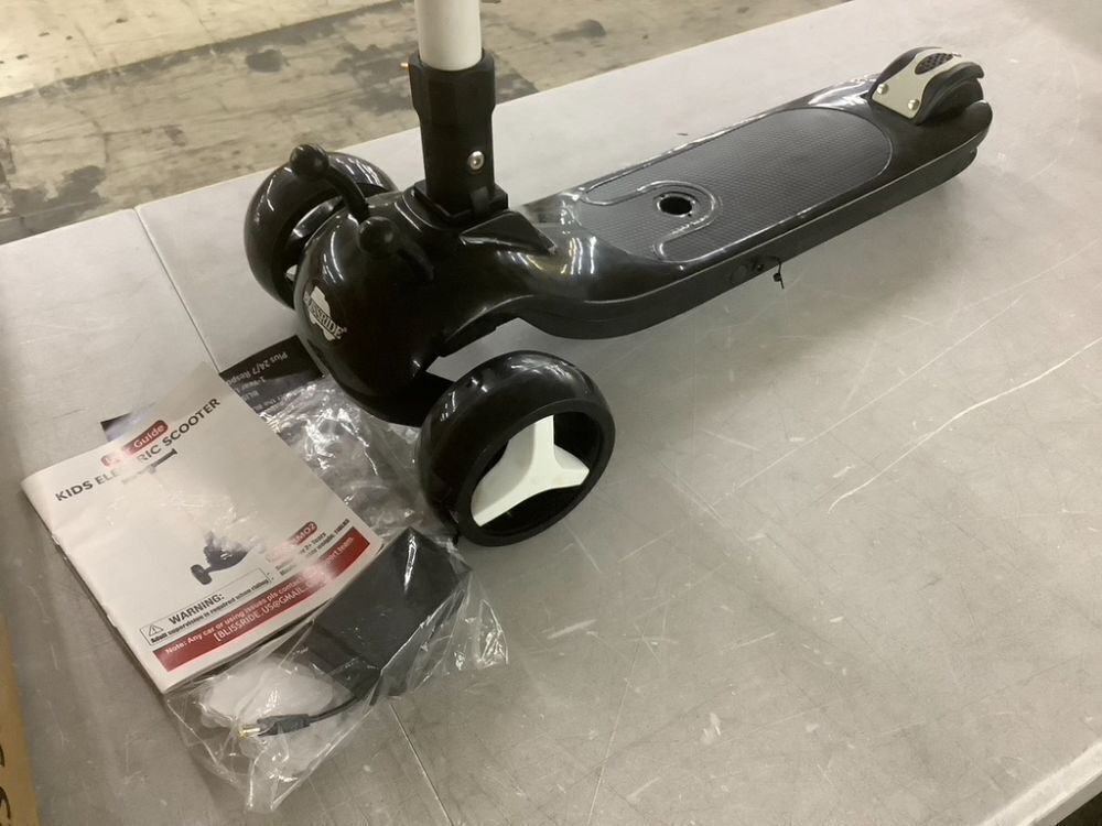 Kids Electric Scooter - Image 3 - Lot 279