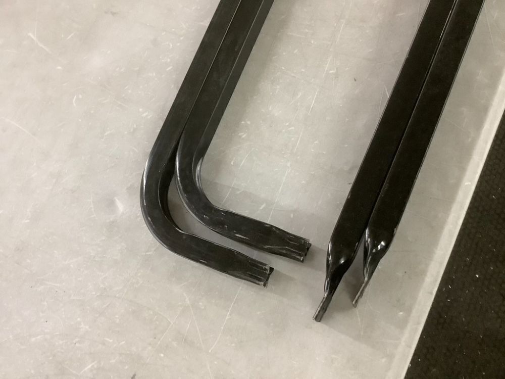 Universal Bed Slats Center Support System - No Hardware - Image 3 - Lot 773