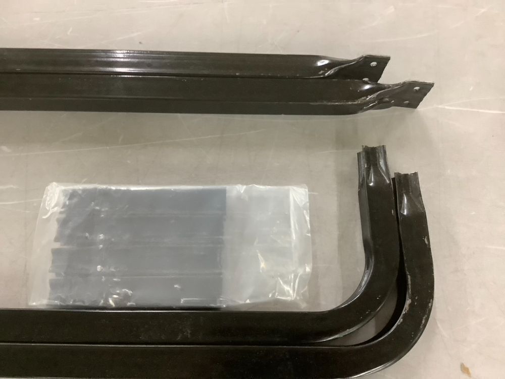 Universal Bed Slats Center Support System - No Hardware - Image 4 - Lot 773