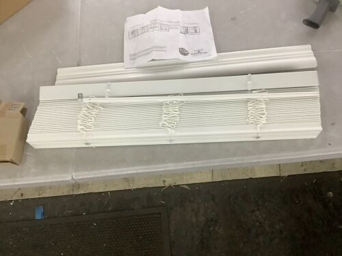 Lotus & Windoware Cordless Blinds, 30" x 60" - Lot 780