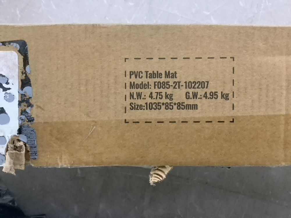 VEVOR Plastic Table Cover, 40 x 80 Inch 2.0 mm Thick - Image 4 - Lot 475