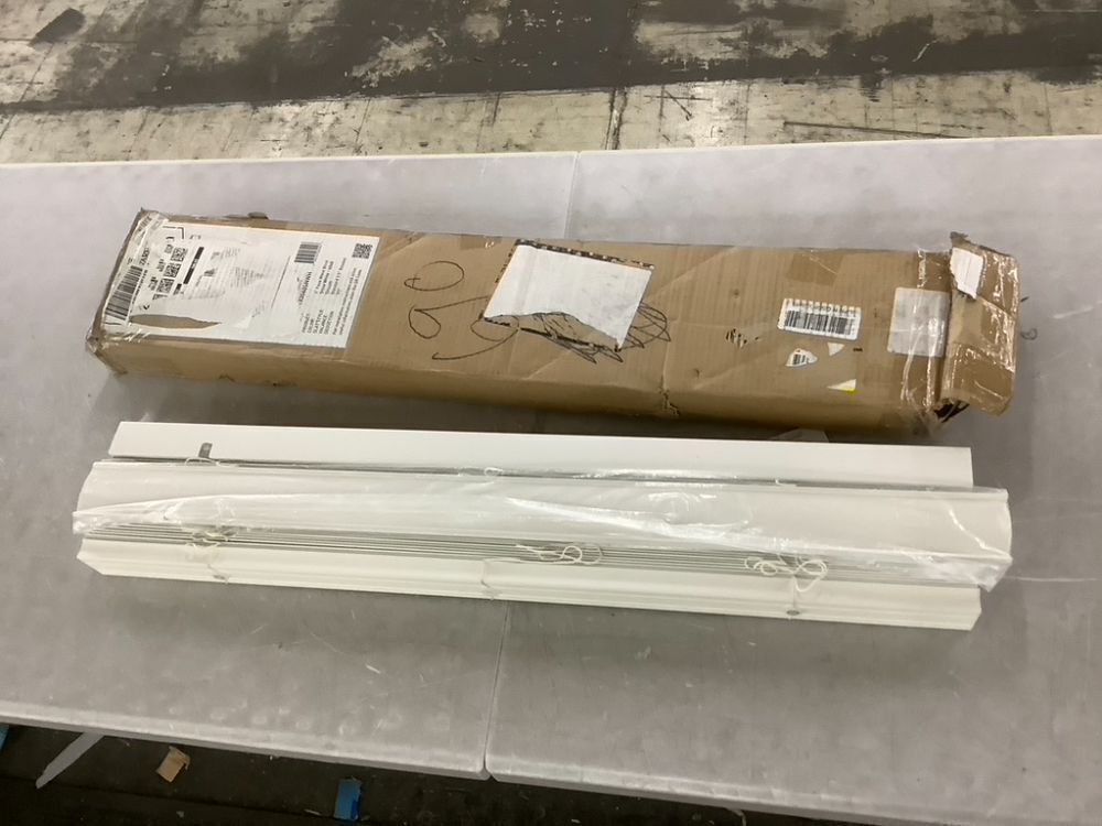 LOTUS & WINDOWARE Cordless Faux Wood Blinds, 35" Wide x 60" Long - Image 2 - Lot 677