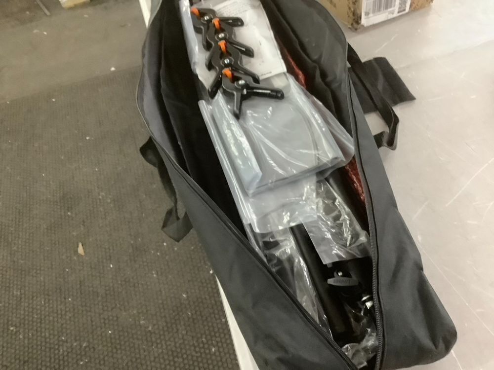 EMART Heavy Duty Backdrop Stand, 8.5ft x 10ft - Image 4 - Lot 578