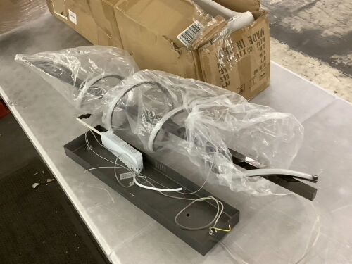 Zeistry Modern LED Pendant Light - Lot 471