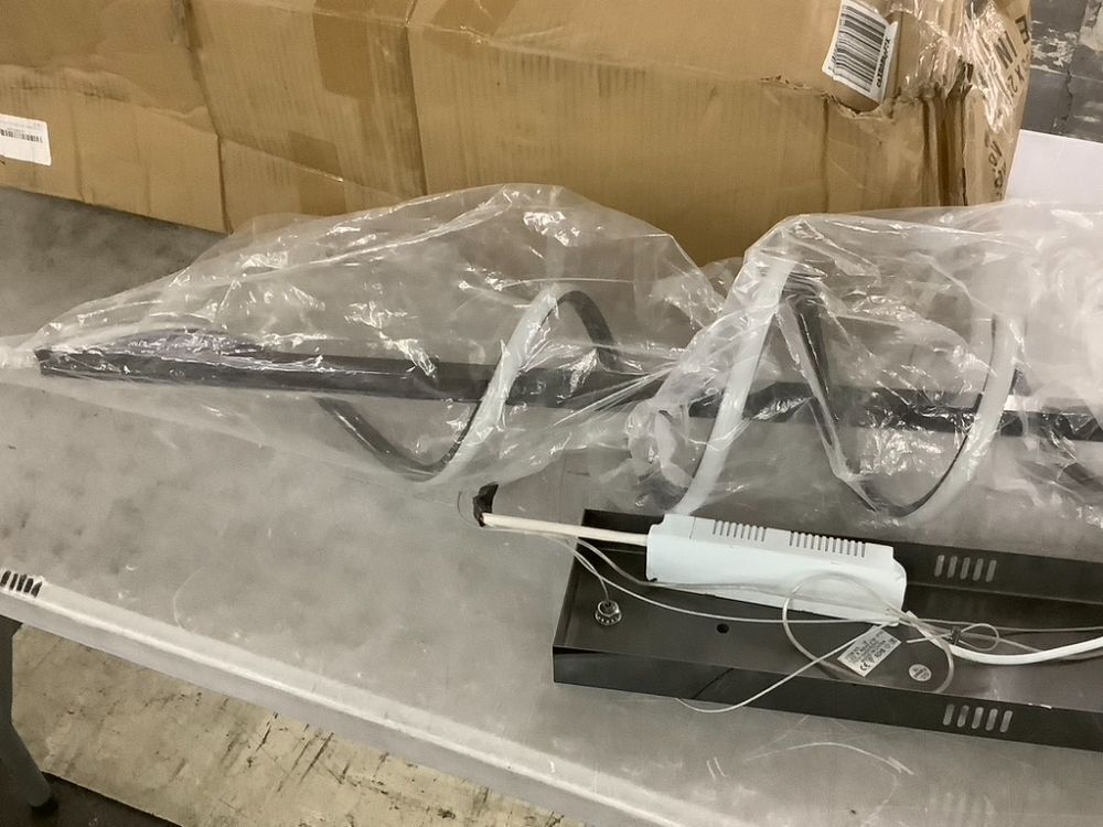 Zeistry Modern LED Pendant Light - Image 4 - Lot 471