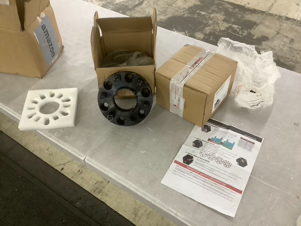 4pc Hub Centric Wheel Spacers Adapters 6x5.5 6x139.7mm 1.50 Inch Thick 78.1mm Hub M14x1.5 14x1.5 Thread Stud Fits Chevy Silverado 1500 Colorado Tahoe | GMC Sierra 1500 Yukon - Image 2 - Lot 177