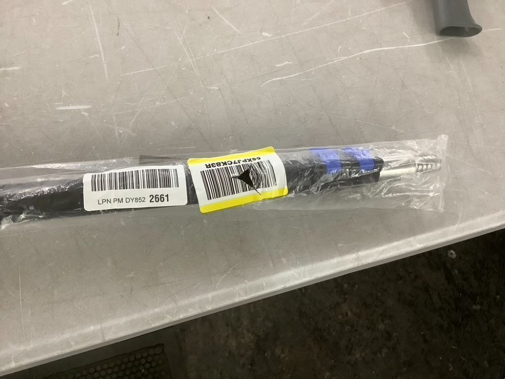 VERSPROUT 5-to-12 Foot Telescoping Boat Hook - Foam Handle Damaged - Image 3 - Lot 482