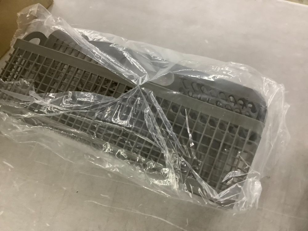 Replacement Dishwasher Silverware Basket - Image 2 - Lot 790