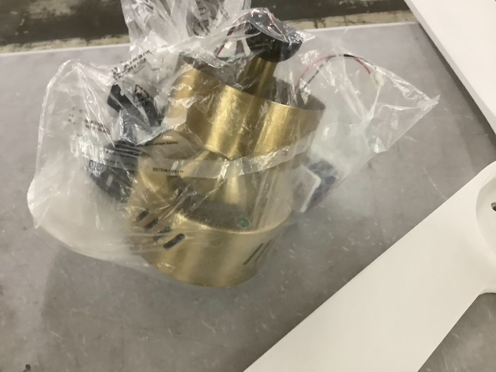 Ceiling Fan without Light - Image 2 - Lot 389