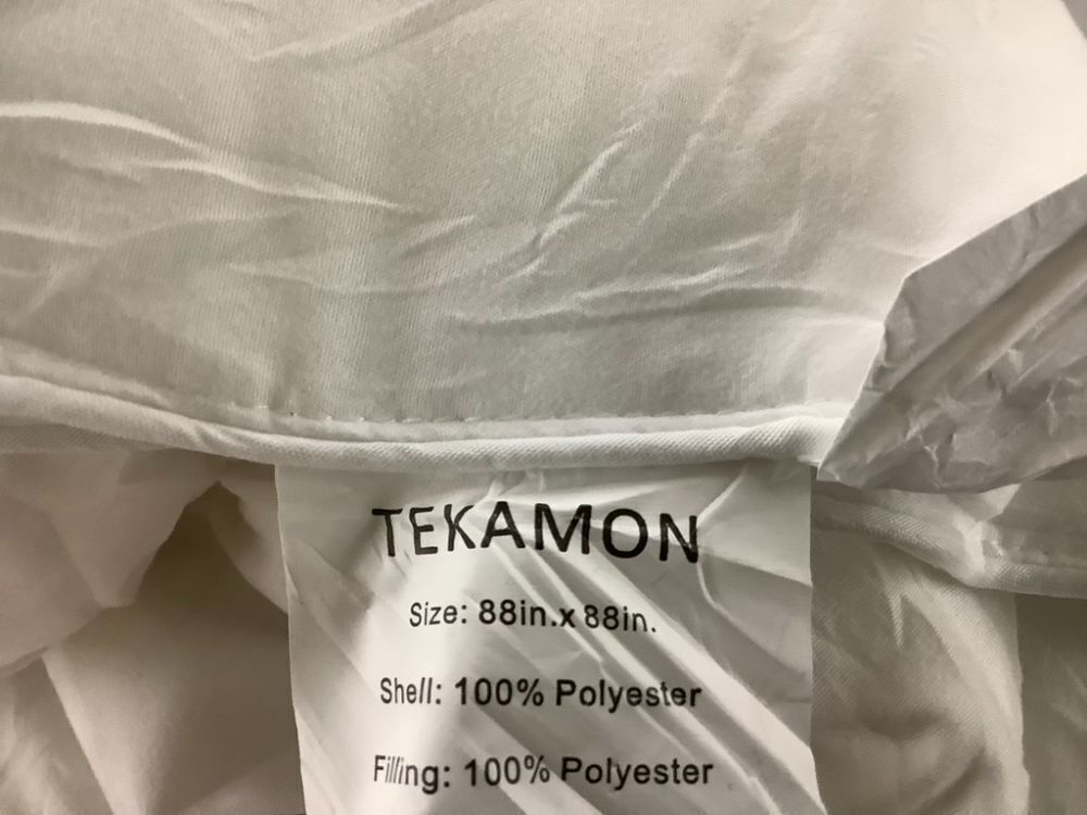 TEKAMON Duvet Insert, Queen - Image 4 - Lot 289