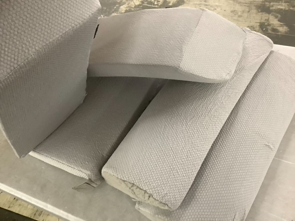 Orthopedic Bed Wedge Pillow Set - Image 3 - Lot 196