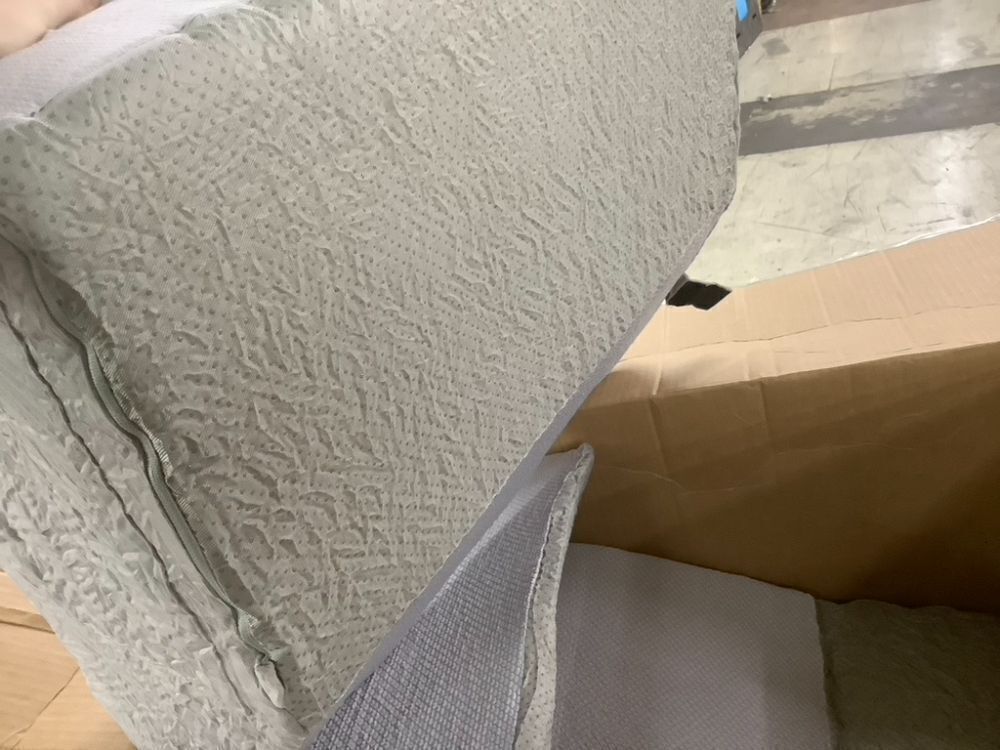 Orthopedic Bed Wedge Pillow Set - Image 6 - Lot 196