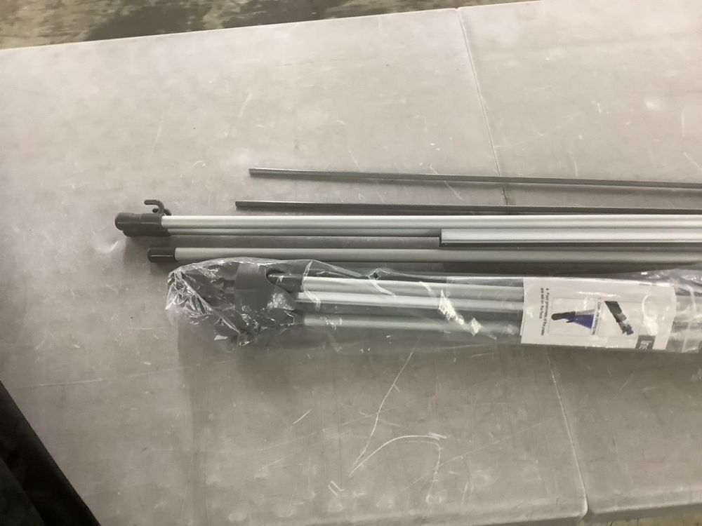 Adjustable X Banner Stand, 2 pack - Image 3 - Lot 700