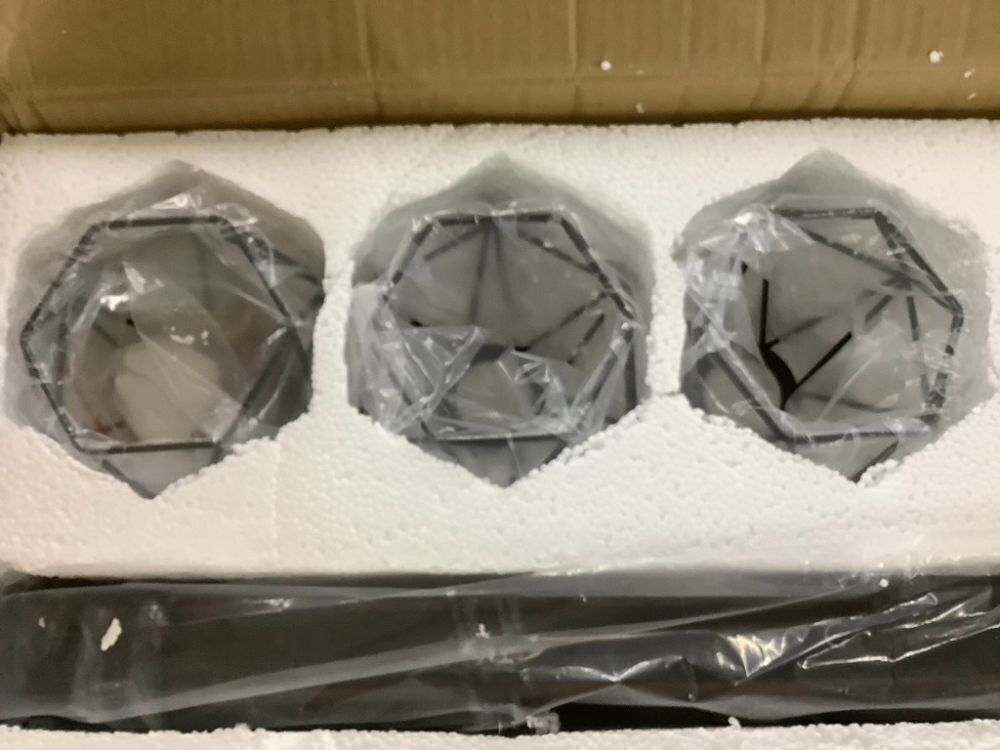 5 Light Pendant Light Fixture - Image 5 - Lot 296