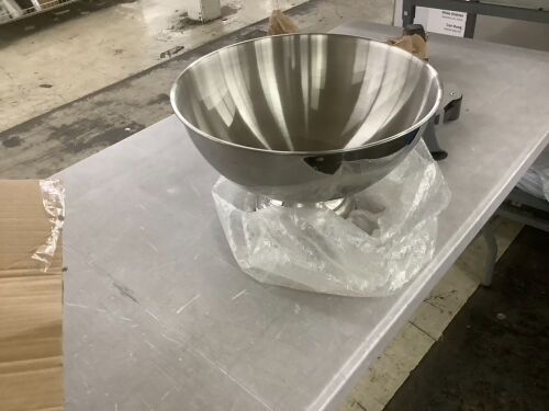 Stainless Steel Champagne Bucket 12L - Lot 491