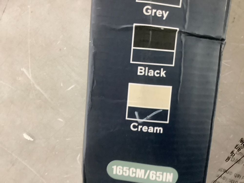 Retractable Baby Gate - Image 5 - Lot 600