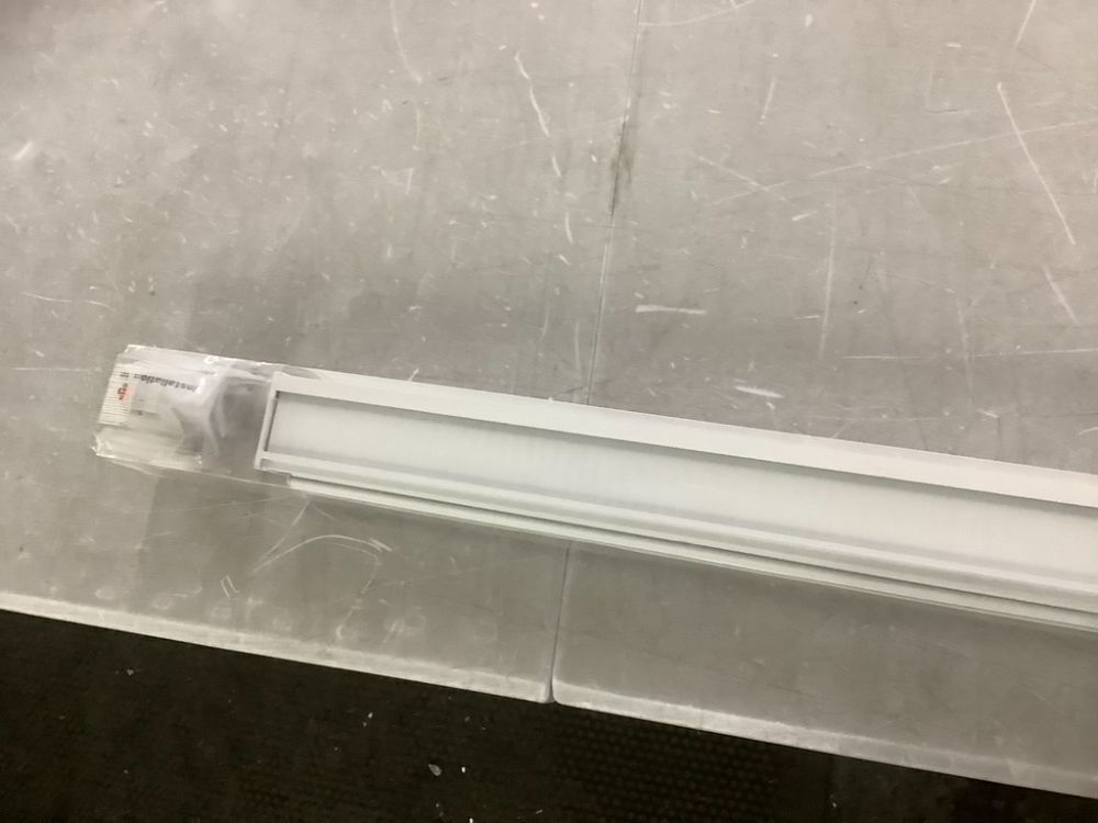 White Roller Shades, 35" - Image 3 - Lot 691