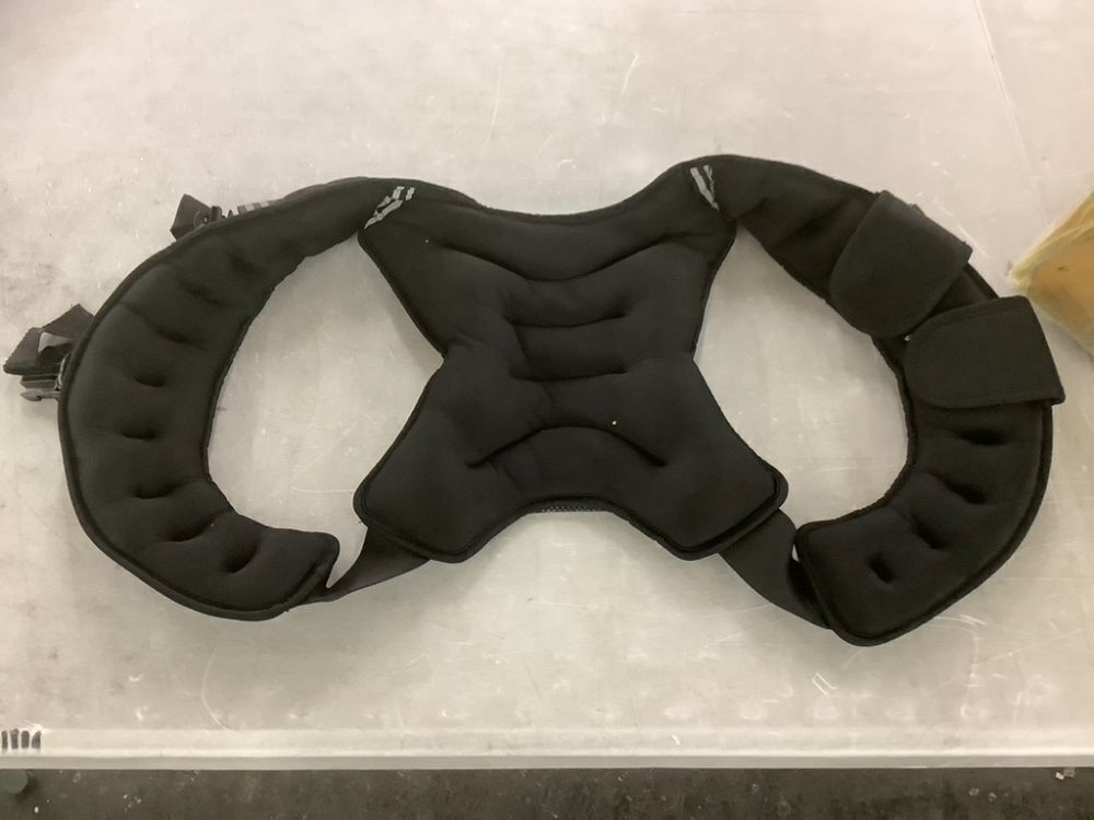 Weighted Vest - Image 3 - Lot 697