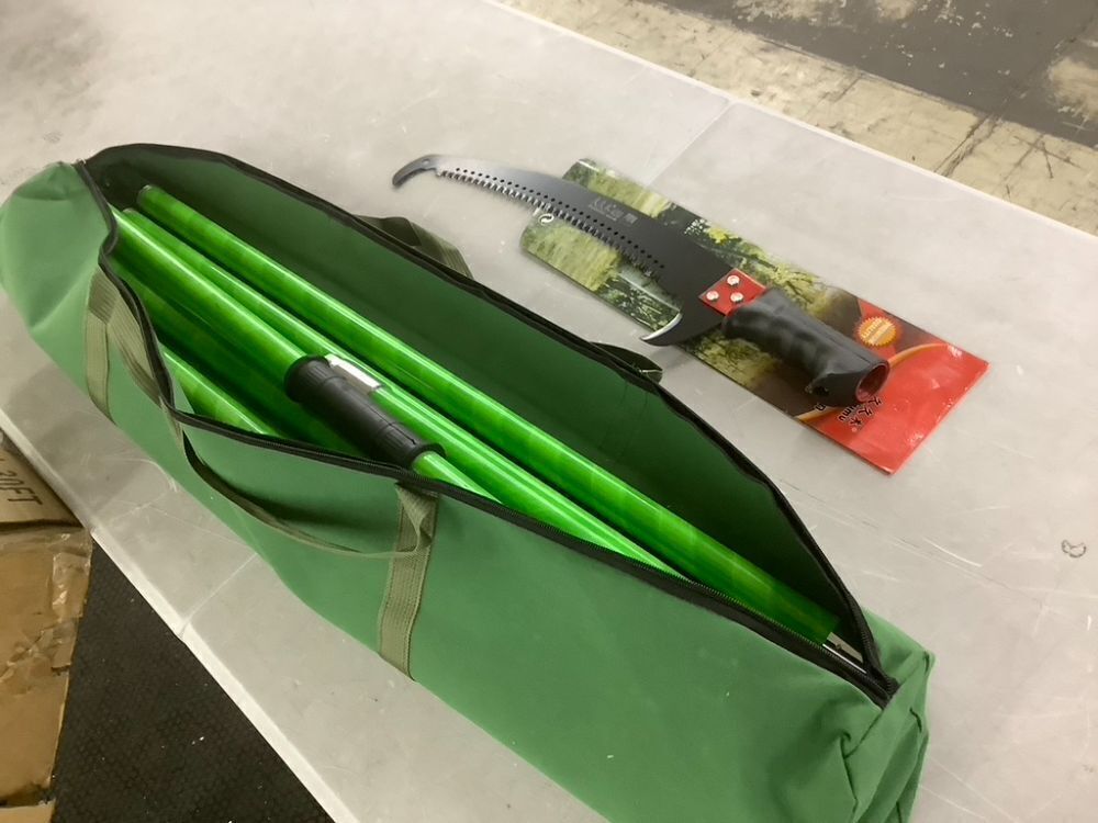 Manual Tree Pole Pruner Saw - Image 1 - Lot 496