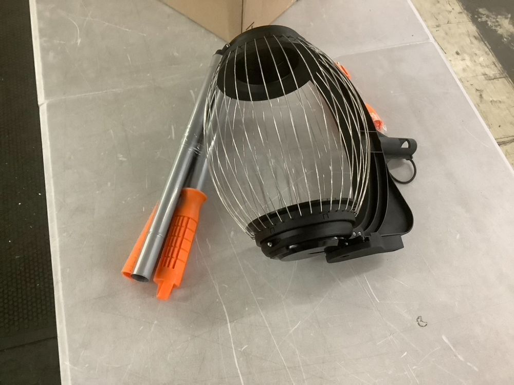 Rolling Nut Collector - Image 2 - Lot 598