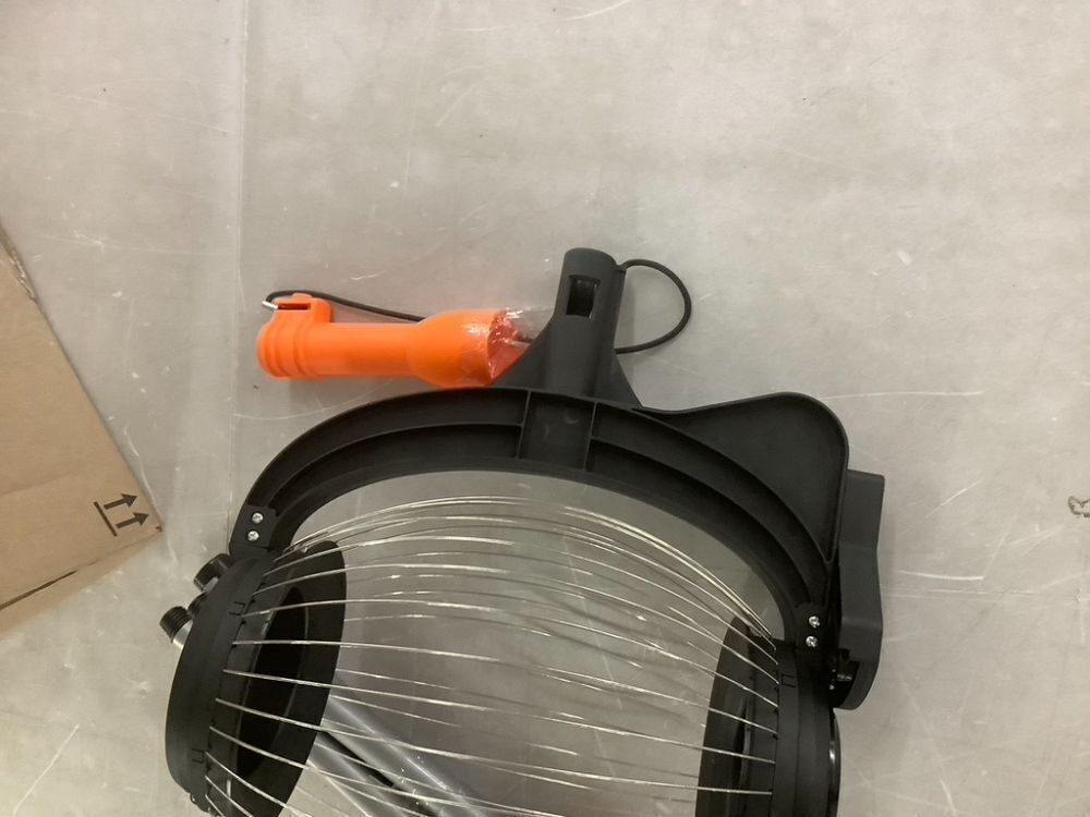 Rolling Nut Collector - Image 3 - Lot 598