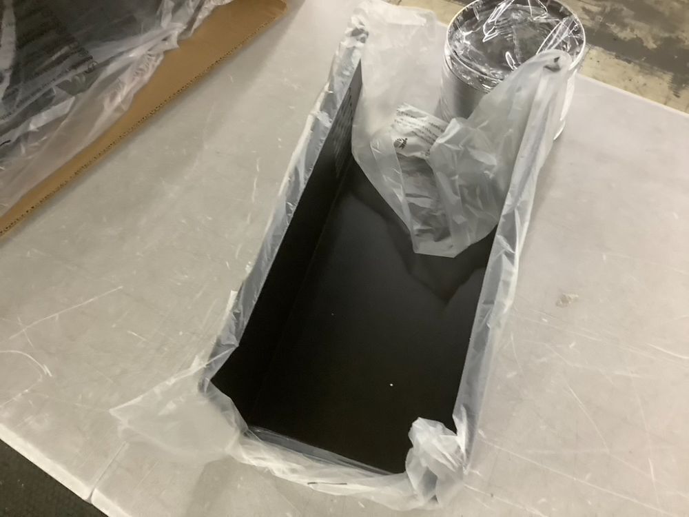 FIREGAS Black Range Hood 30 inch, 450 CFM - Image 5 - Lot 199