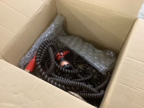 Pocket Hose Expandable Garden Hose 100FT - Lot 291