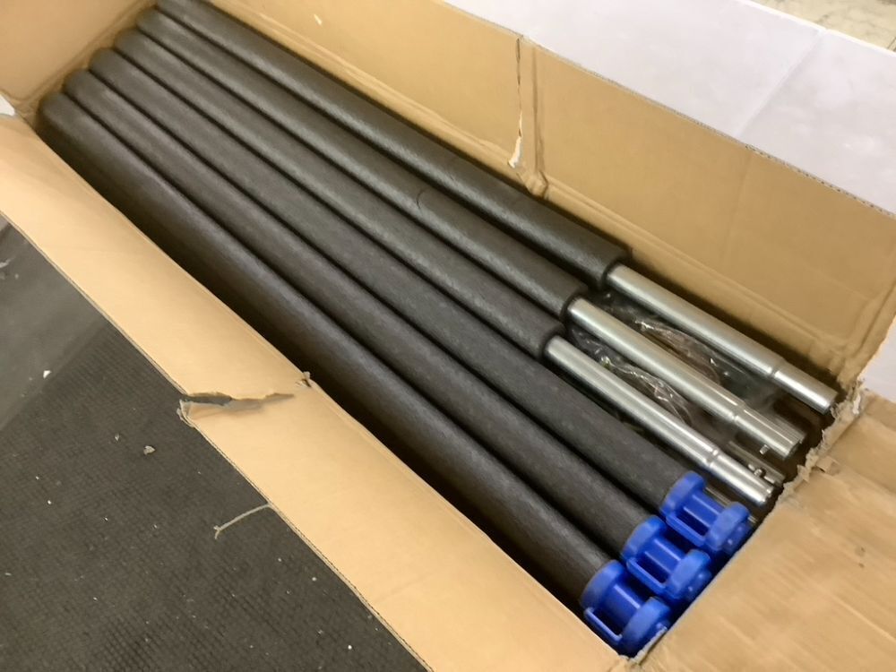 TOBWOLF 6PCS Universal Trampoline Replacement Enclosure Poles for 10-16FT Straight Pole Round Frame - Image 2 - Lot 398