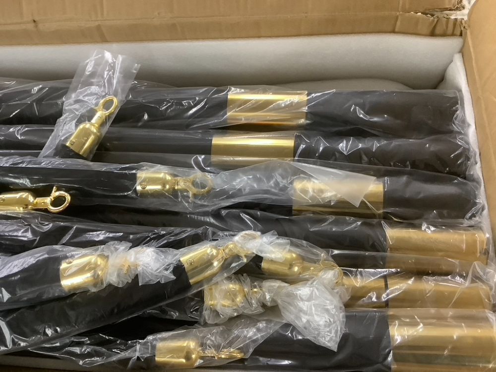 VEVOR Crowd Control Stanchion, Set of 6 - Image 4 - Lot 400