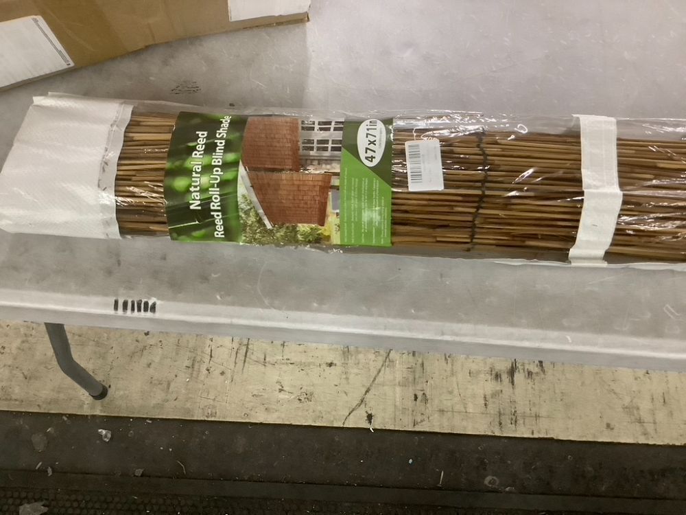 Gardgue Cordless Reed Blinds, 47" W x 71" - Image 2 - Lot 595