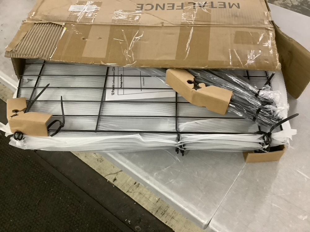 INJOPEXI Decorative Garden Fence 12 Panels - Image 3 - Lot 300