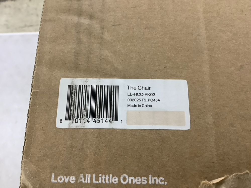 Lalo The Chair Convertible 3-in-1 High Chair, Dishwasher Safe Tray, Adjustable Footrest, Grapefruit - Image 8 - Lot 391