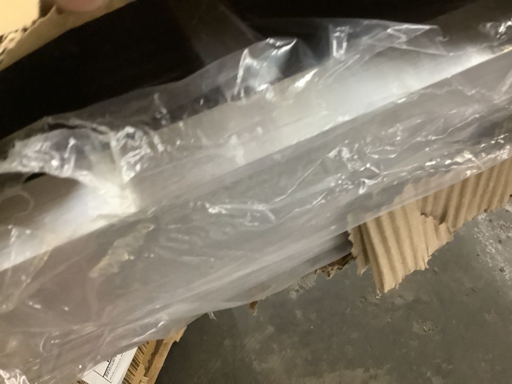 VEVOR Tri-Fold Non-Slip Aluminum Loading Ramp, 85" x 54" - Image 3 - Lot 60