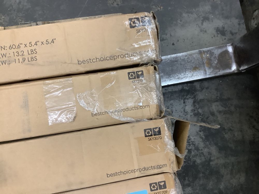 Lot of (6) 10' Patio Umbrellas - Uninspected - Image 3 - Lot 230