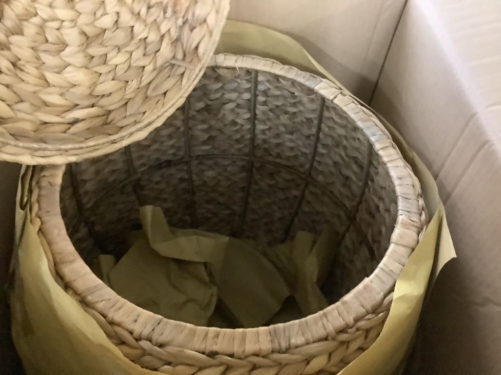 Multipurpose Hyacinth Storage Tote Basket - Image 3 - Lot 324