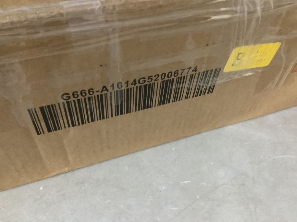 VINGLI Console Table - Image 5 - Lot 798