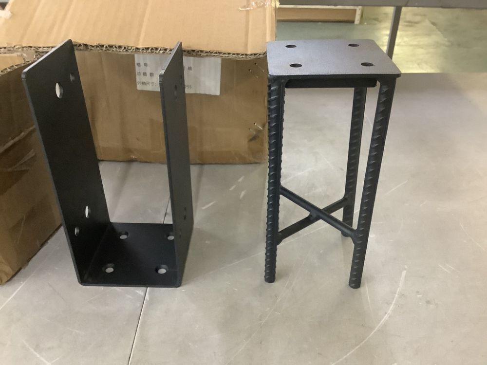 4pc Metal U-Shape Post Base Holder - Image 2 - Lot 799