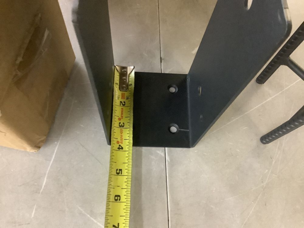 4pc Metal U-Shape Post Base Holder - Image 4 - Lot 799