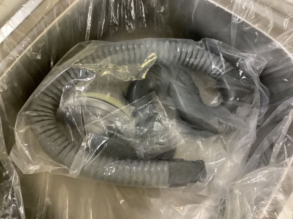 Stainless Steel Freestanding Utility Sink with Countertop and Storage Shelves, 29.5x15.7x29.5 in - Dented - Image 3 - Lot 687