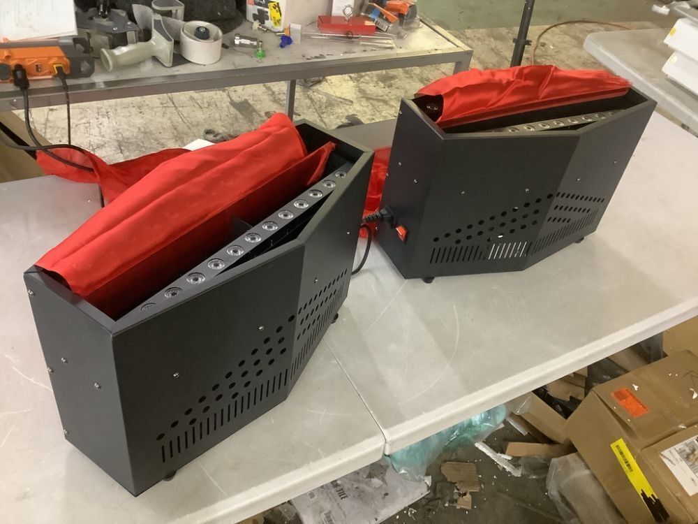 4.9ft LED Flame Lamp Stage Lights, Set of 2 - Image 3 - Lot 59