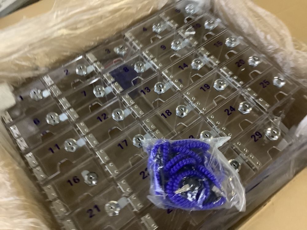 30 Slots Cell Phone Locker Box for Classroom - 1 Broken Slot - Image 2 - Lot 140