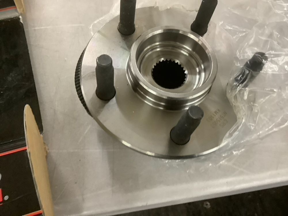 Front Wheel Bearing and Hub Assembly for Ford Ranger, Set of 2 - Image 2 - Lot 608