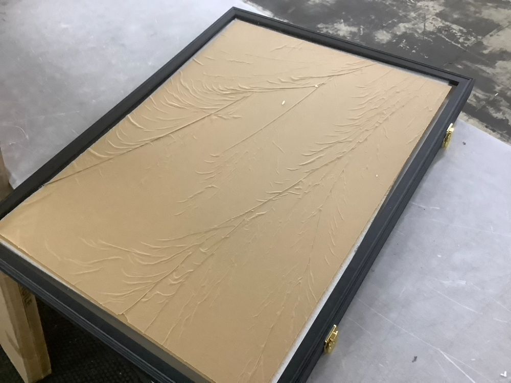 Jersey Frame Display Case - Image 4 - Lot 408