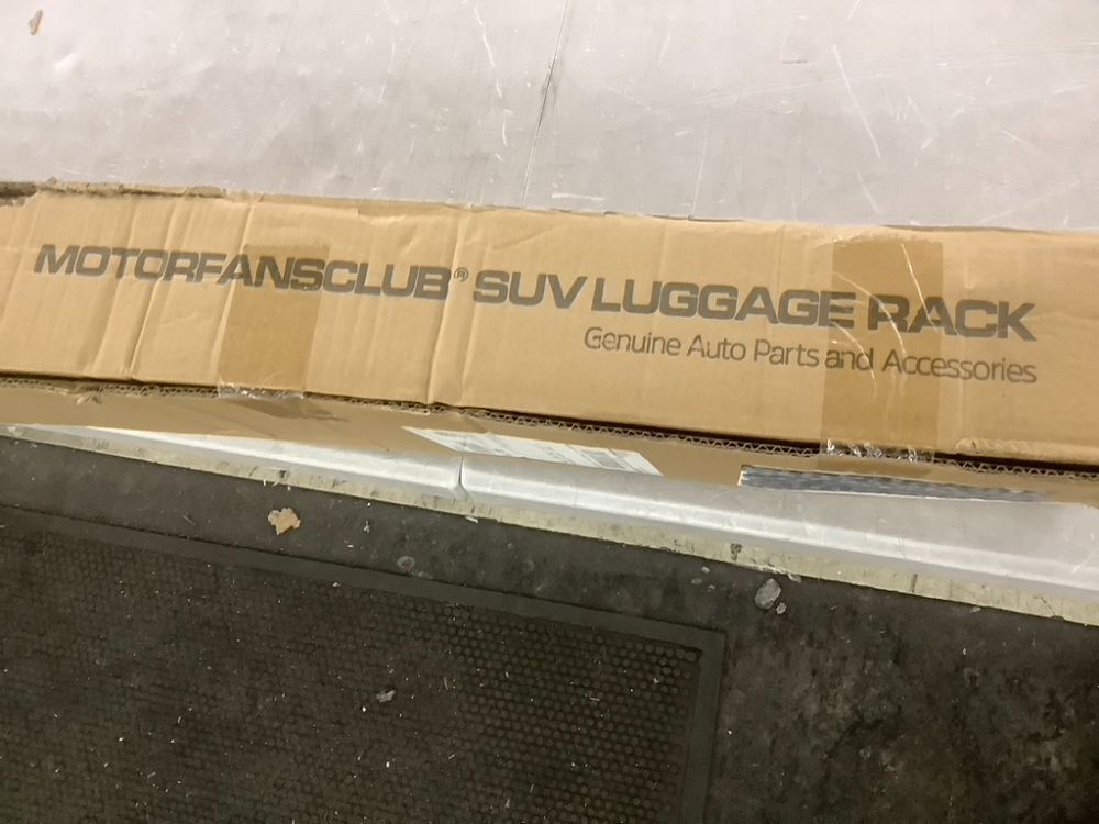 SUV Luggage Rack - Image 7 - Lot 409