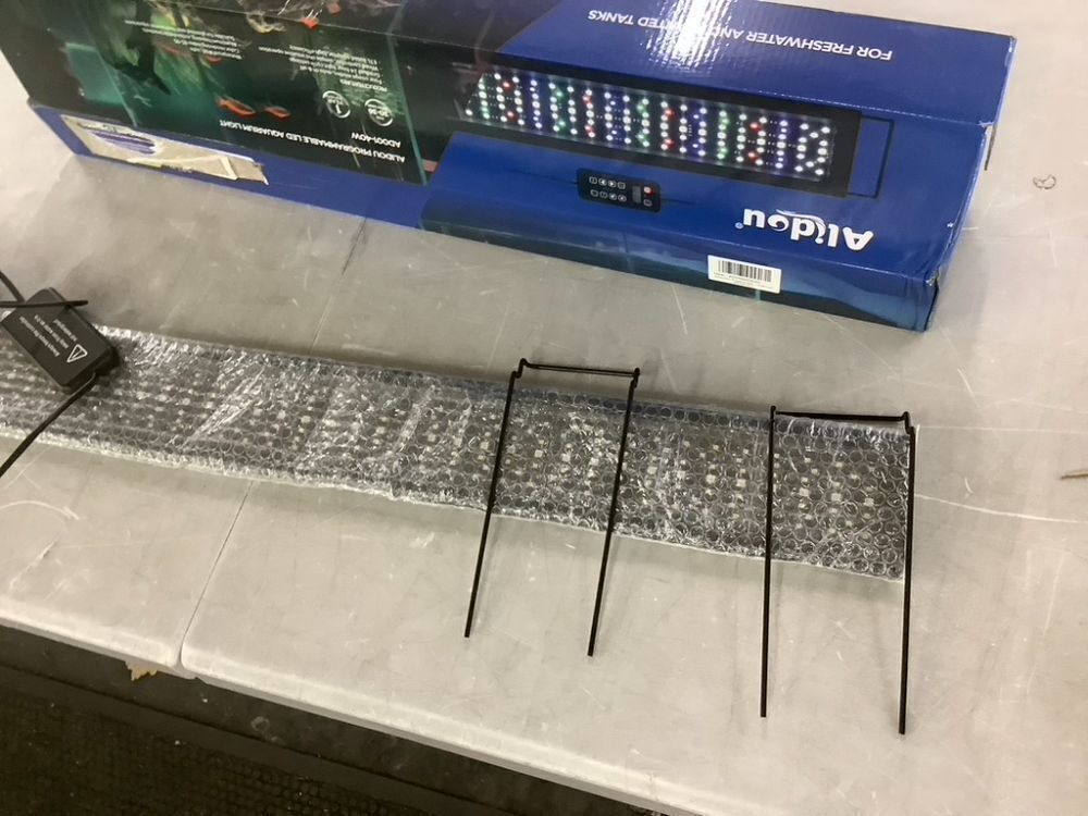 40W Programmable Aquarium Light for 30"-36" Freshwater Planted Tank - Image 3 - Lot 604