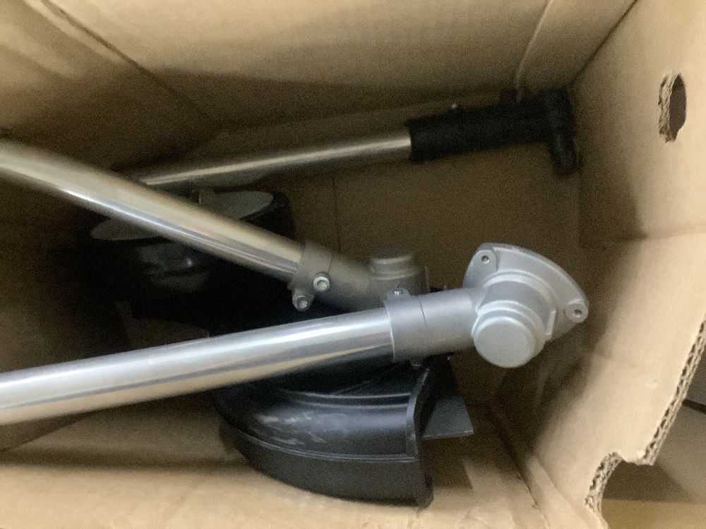 ECHO 21.2 cc Gas 2-Stroke Attachment Capable Straight Shaft String Trimmer with Speed-Feed Head and Curved Shaft Edger Kit - Image 5 - Lot 7JF