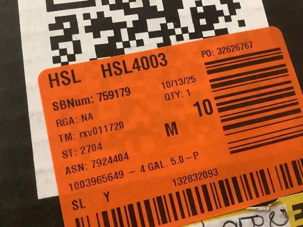 RIDGID 4 Gal. 5.0 Peak HP Portable Shop Vacuum Wet Dry Vac with Fine Dust Filter, Locking Hose and Attachments - Image 5 - Lot 53JF
