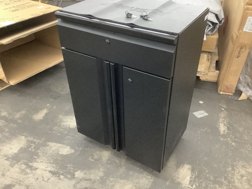 Husky Regular Duty Welded 24-Gauge Steel 1-Drawer 2-Door Garage Base Cabinet in Black (24 in. W x 33 in. H x 16 in. D) - Image 3 - Lot 45JF