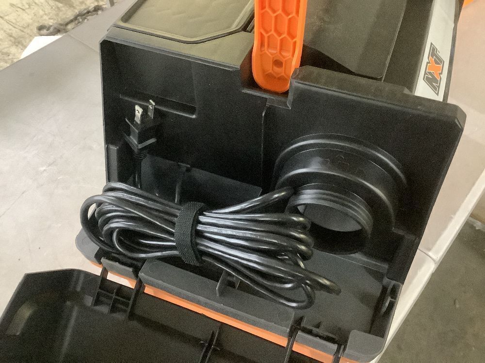 RIDGID 3 Gal. 5.0 Peak HP NXT Shop Vacuum Wet Dry Vac with Fine Dust Filter, Expandable Hose and Accessory Attachments HD0300 - Image 5 - Lot 41JF
